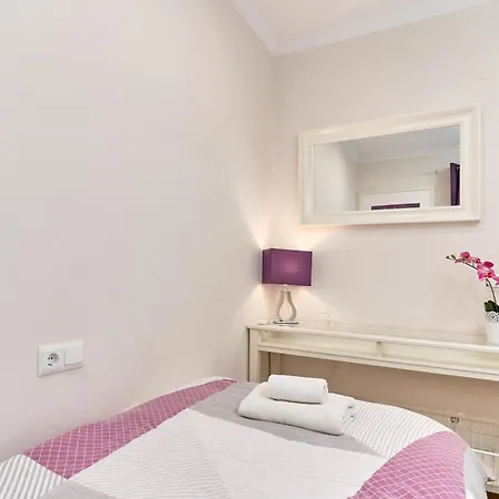 Plaza Espana E1 Apartmán